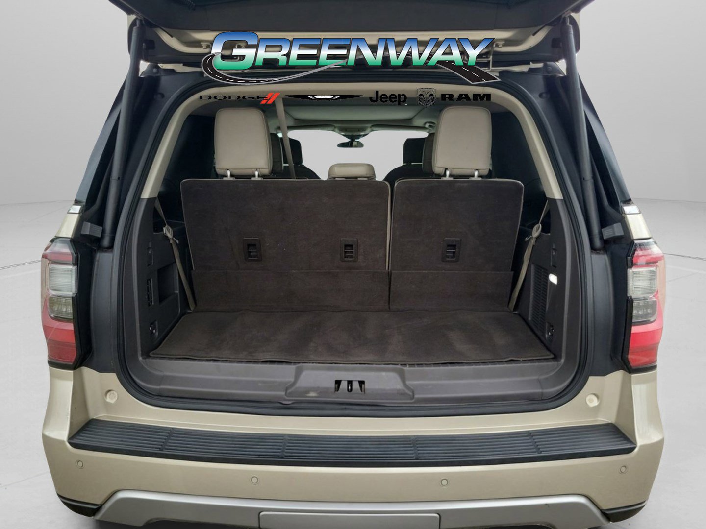 Used 2018 Ford Expedition Limited w/ Equipment Group 302A image 7