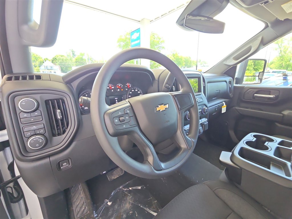 New 2025 Chevrolet Silverado 2500 Custom w/ Custom Convenience Package image 10