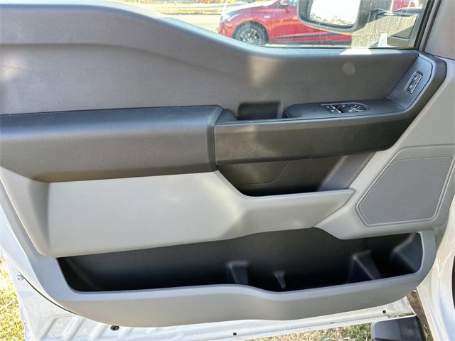 Used 2024 Ford F350 XL w/ Snow Plow Prep Package image 19