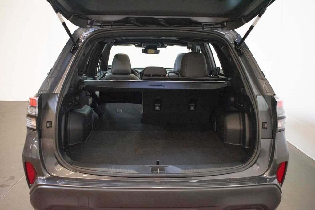 Used 2026 Subaru Forester Premium image 25