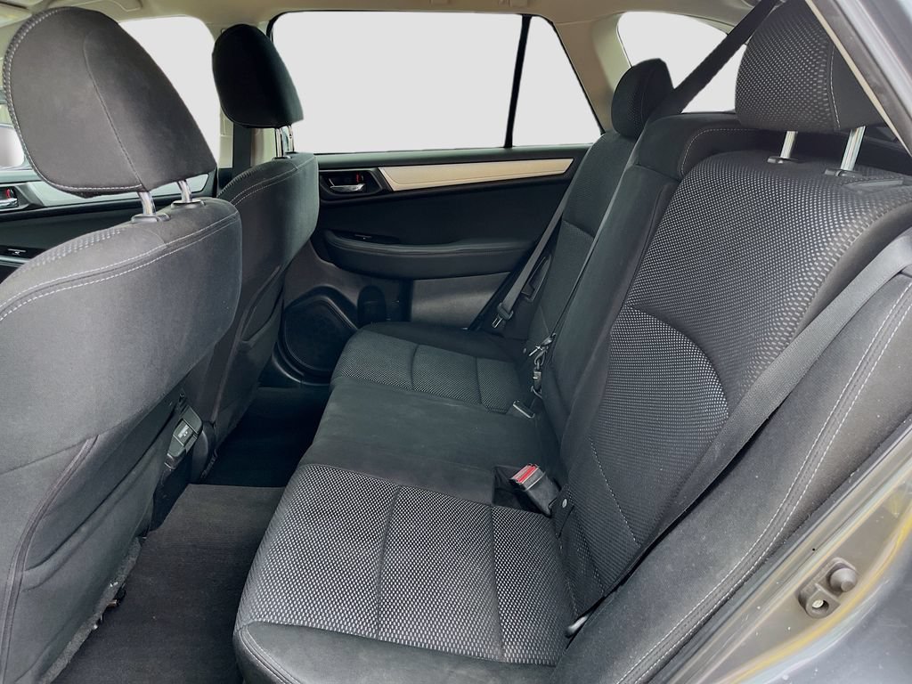 Used 2018 Subaru Outback 2.5i Premium AWD/4WD image 22