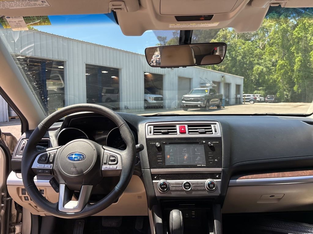 Used 2017 Subaru Outback 3.6R Limited AWD/4WD image 10