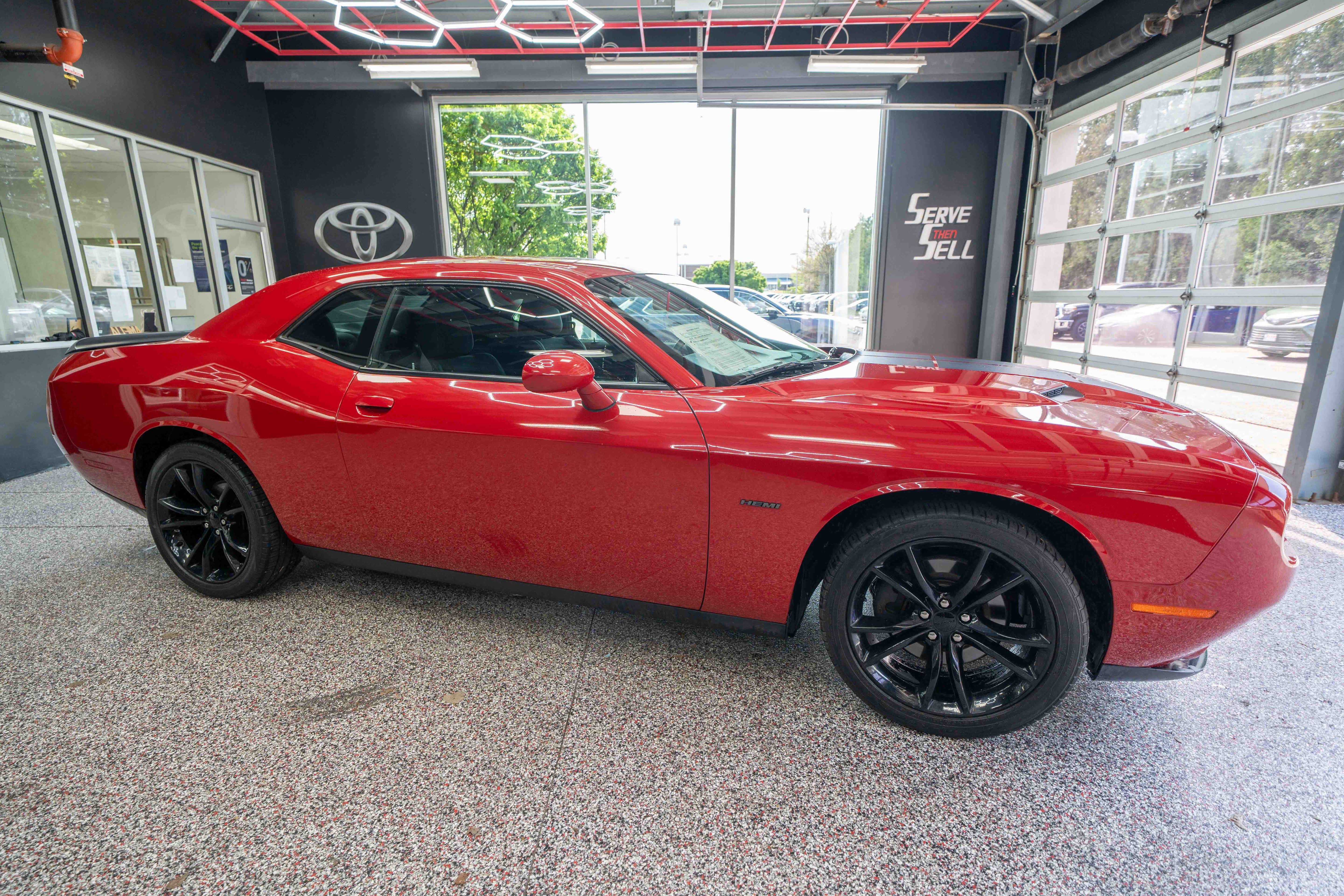 Used 2016 Dodge Challenger R/T w/ Blacktop Package RWD image 5