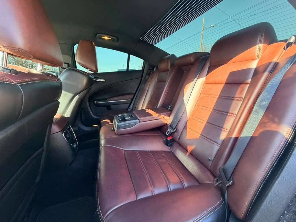 Used 2014 Dodge Charger R/T image 19