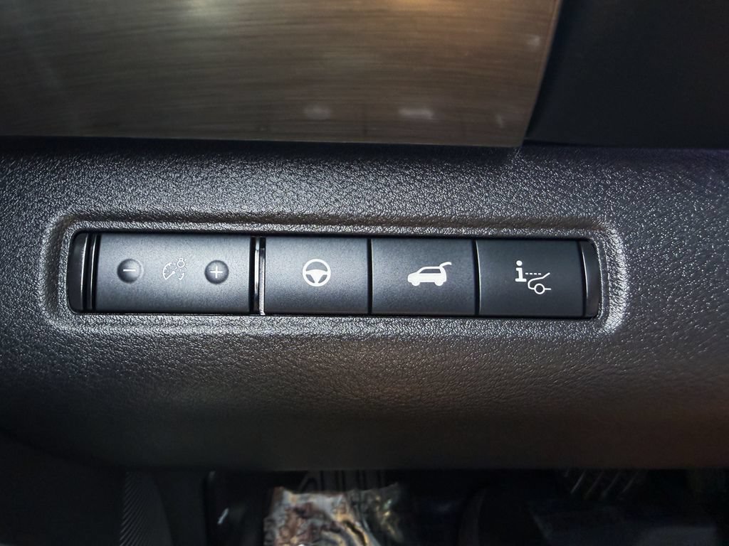 Certified 2023 Nissan Pathfinder Platinum AWD/4WD image 32