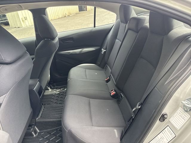 Used 2022 Toyota Corolla LE FWD image 13