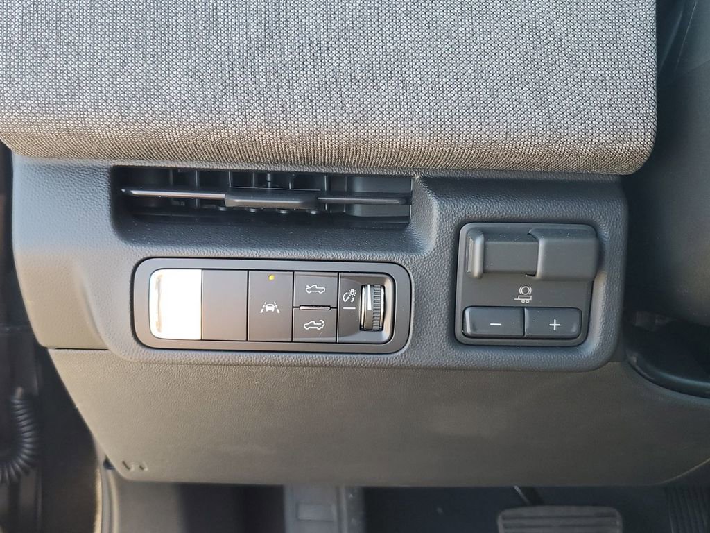 New 2026 GMC Sierra EV Elevation w/ Premium Package image 17