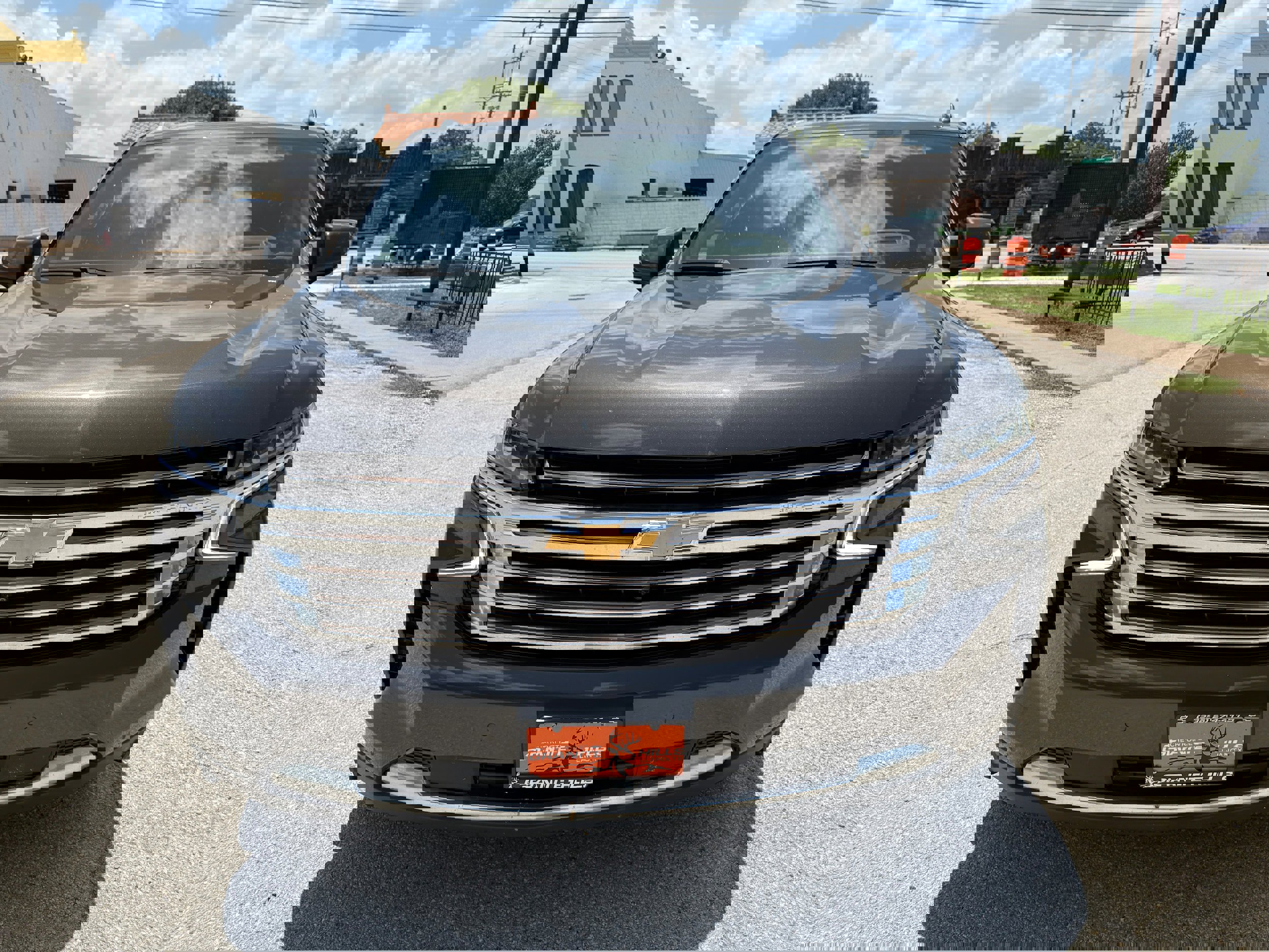 Used 2021 Chevrolet Tahoe High Country w/ Premium Package image 8