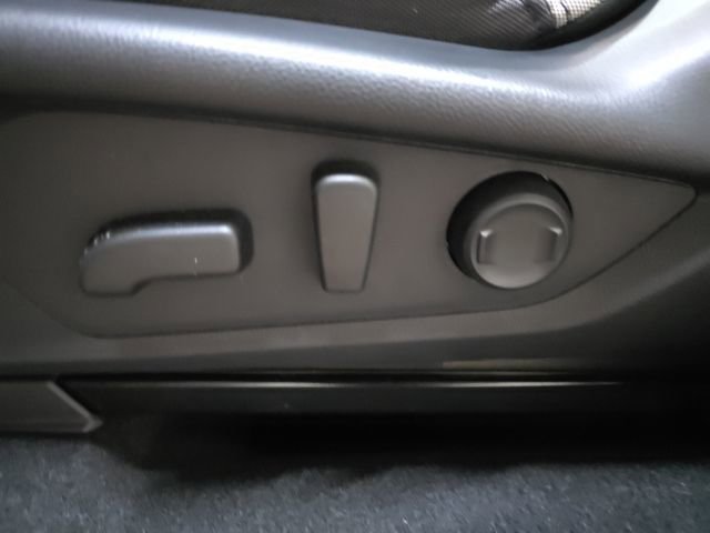 Certified 2026 Subaru Forester Premium AWD/4WD image 14