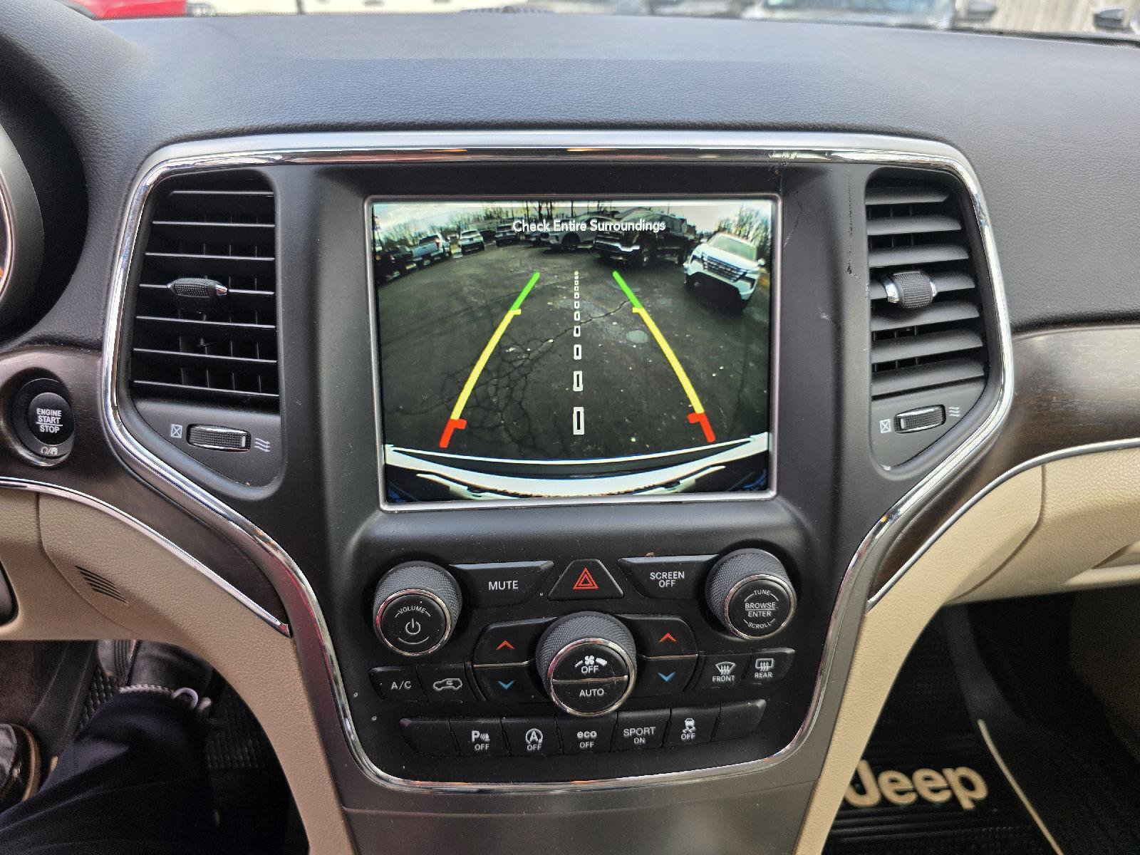 Used 2018 Jeep Grand Cherokee Limited w/ Luxury Group II image 14