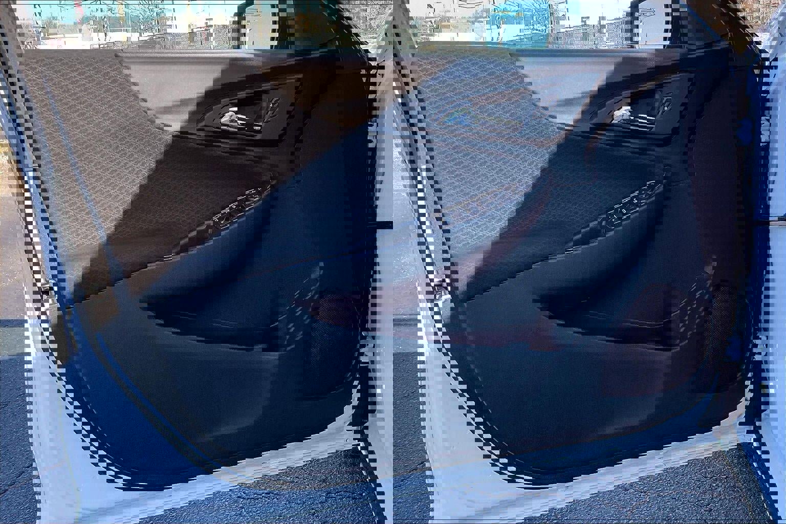 Used 2018 Chevrolet Malibu LT image 25