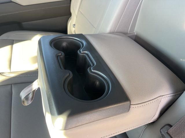 Used 2024 GMC Sierra 2500 SLT w/ SLT Premium Package image 43