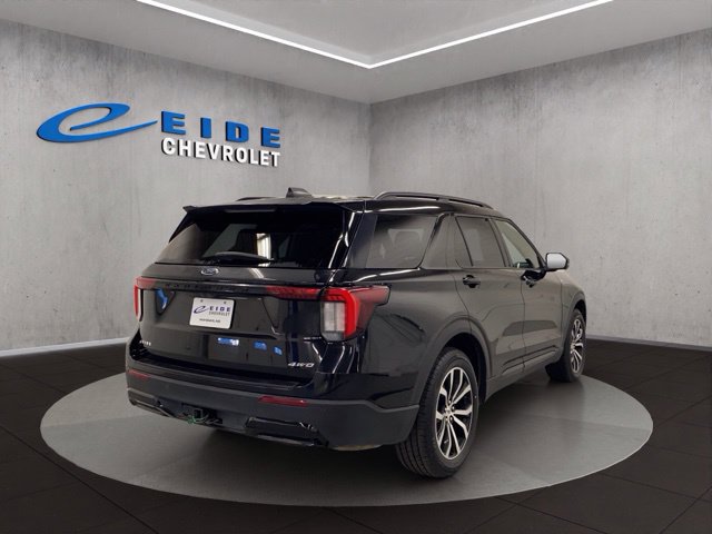 Used 2018 Ford Escape Titanium w/ Ford Safe & Smart Package AWD/4WD image 53