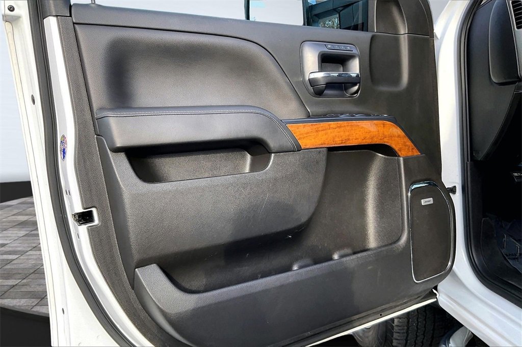 Used 2019 Chevrolet Silverado 3500 High Country w/ Duramax Plus Package image 24