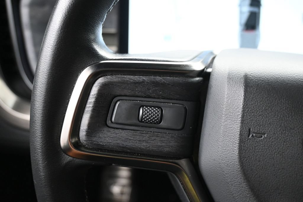 Used 2022 Rivian R1T Adventure AWD/4WD image 22