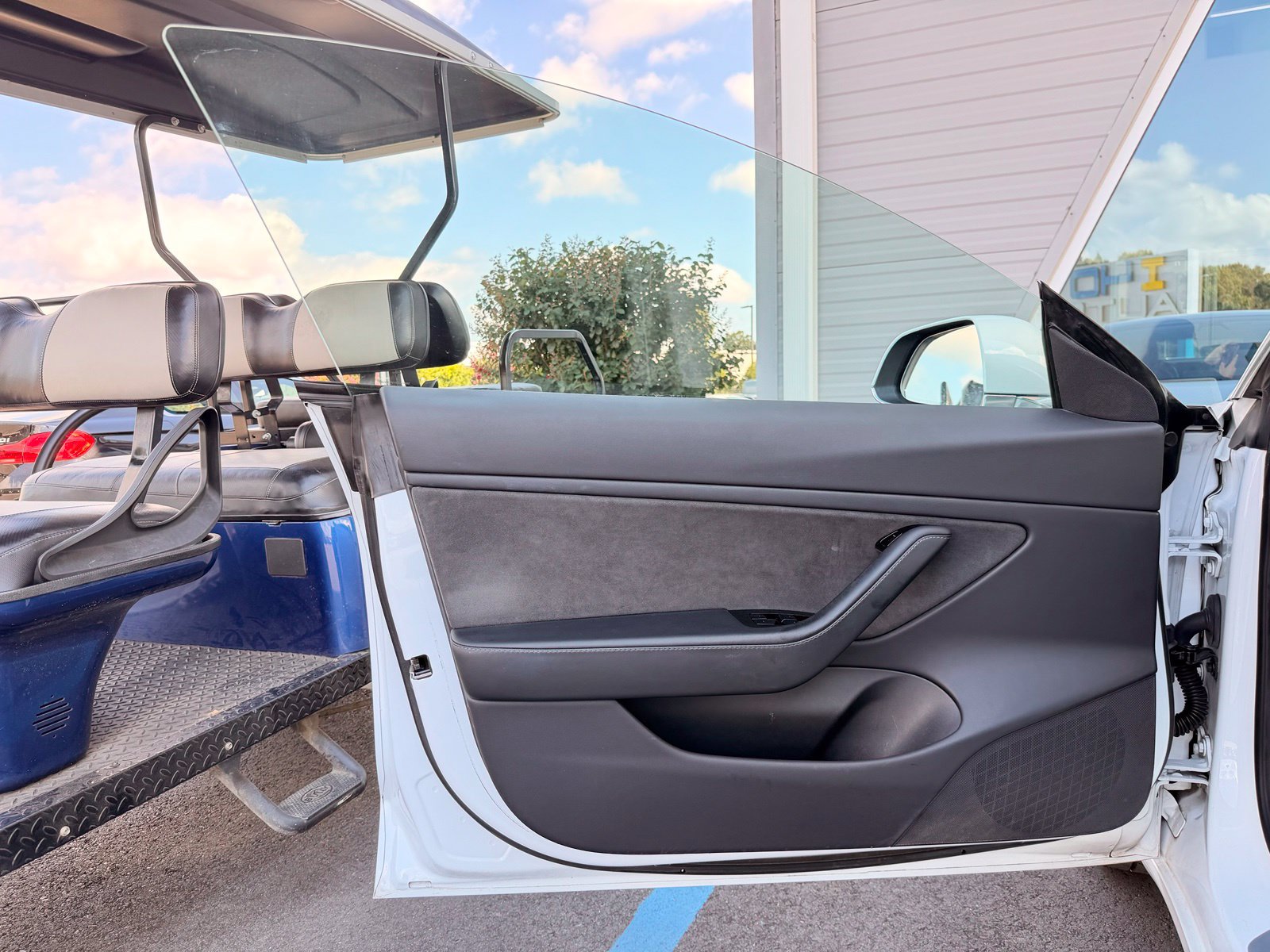 Used 2019 Tesla Model 3 Long Range AWD/4WD image 14