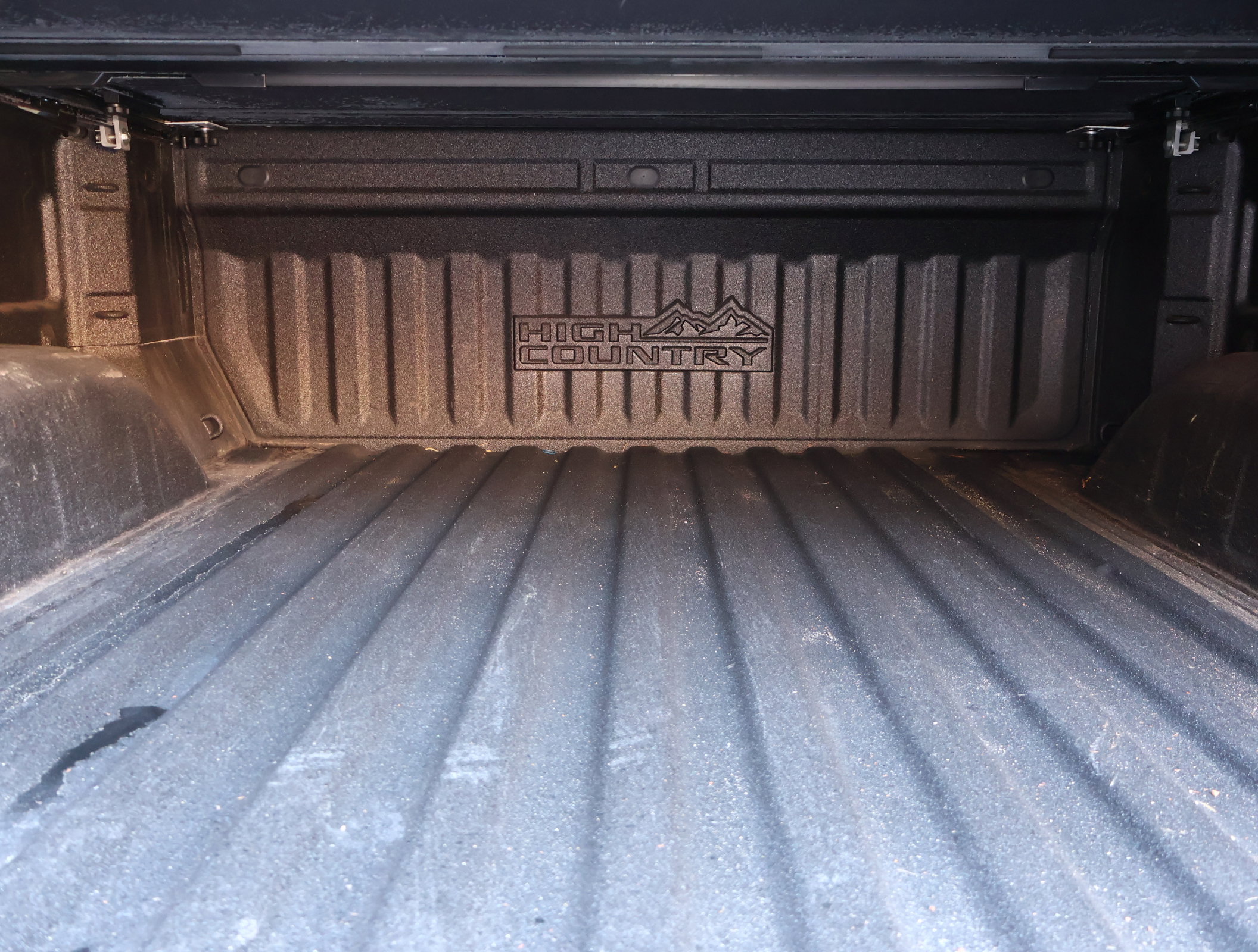 Used 2020 Chevrolet Silverado 1500 High Country w/ Technology Package image 32