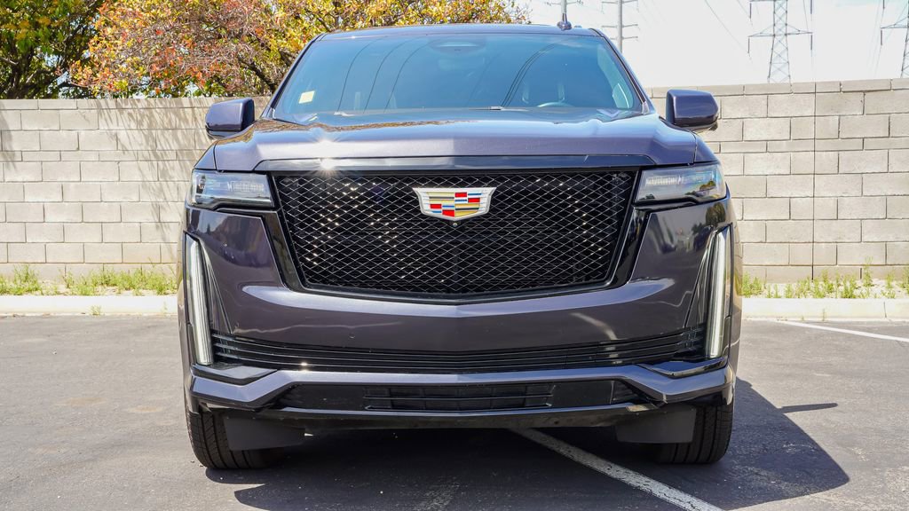 Used 2023 Cadillac Escalade Sport Platinum image 4