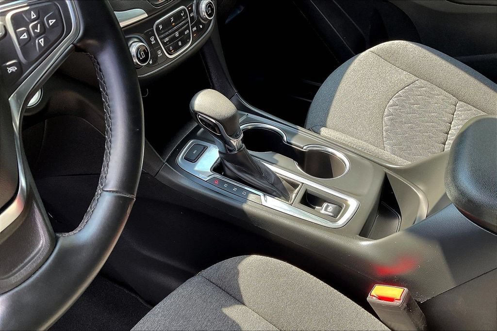 Used 2024 Chevrolet Equinox LT AWD/4WD image 21