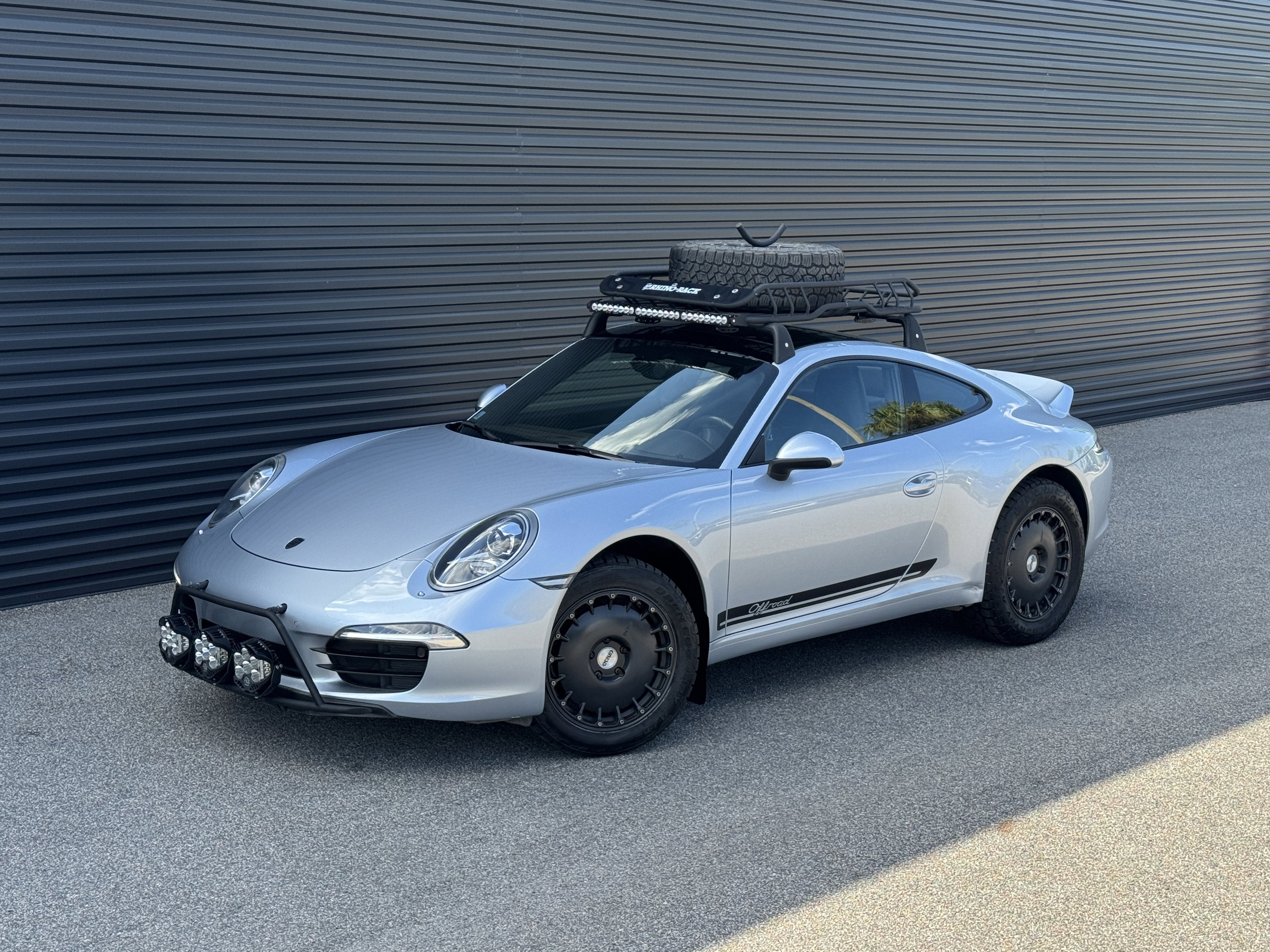 Used 2015 Porsche 911 Carrera RWD image 1