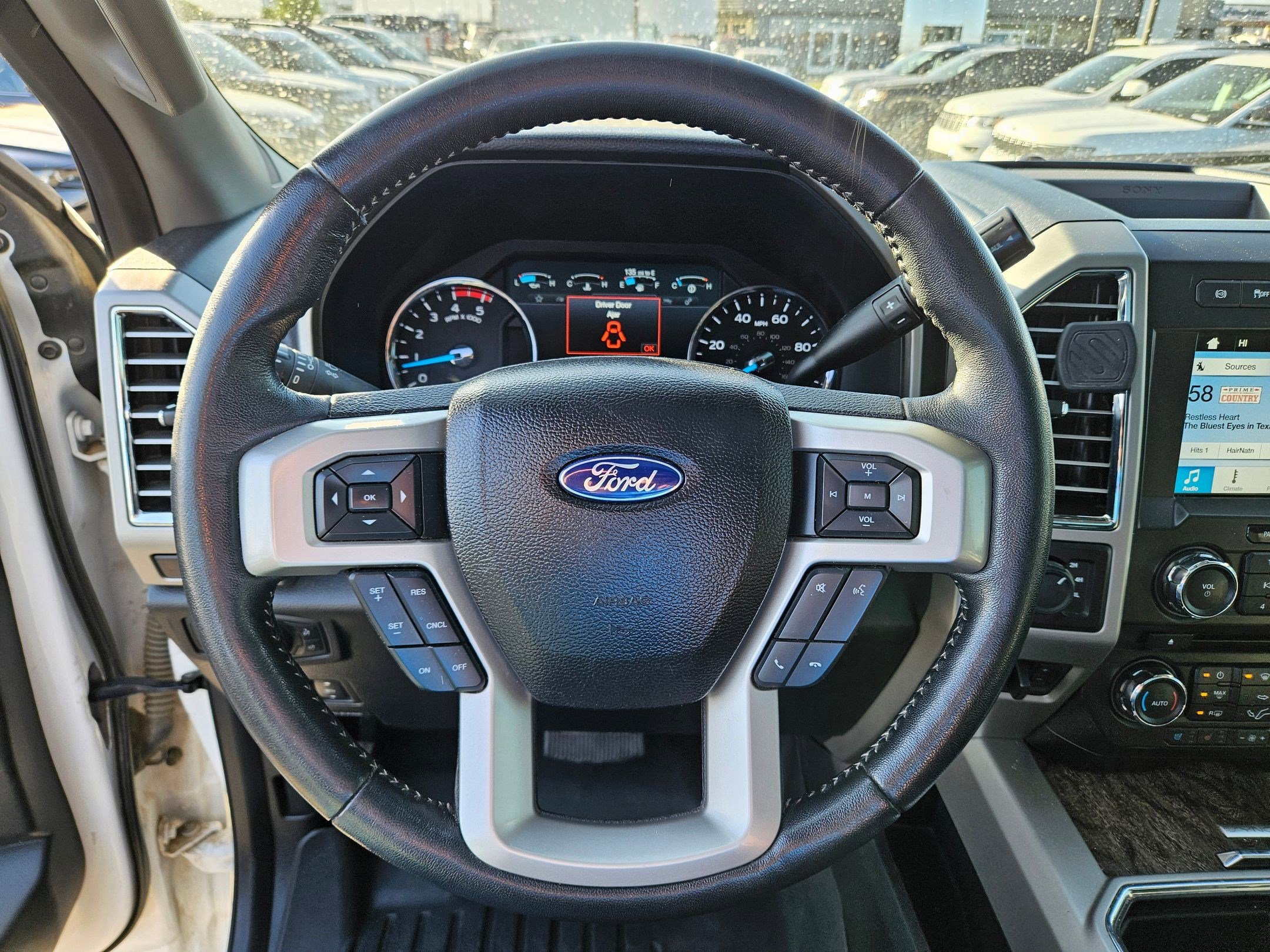 Used 2017 Ford F350 Lariat w/ Lariat Ultimate Package AWD/4WD image 19