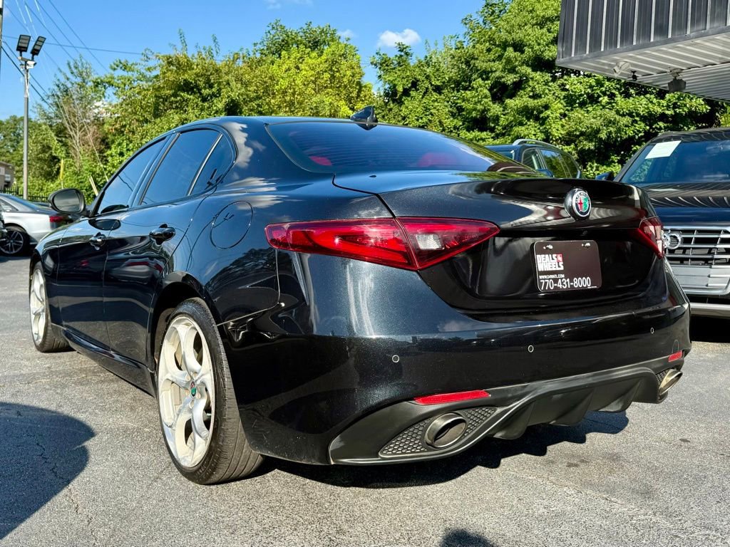 Used 2019 Alfa Romeo Giulia Ti Sport w/ Quick Order Package 22S Sport image 10