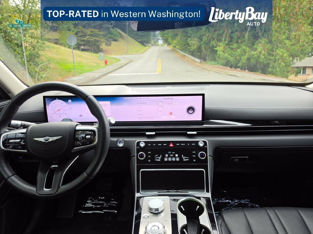 Used 2025 Genesis GV80 2.5T Standard AWD/4WD image 13