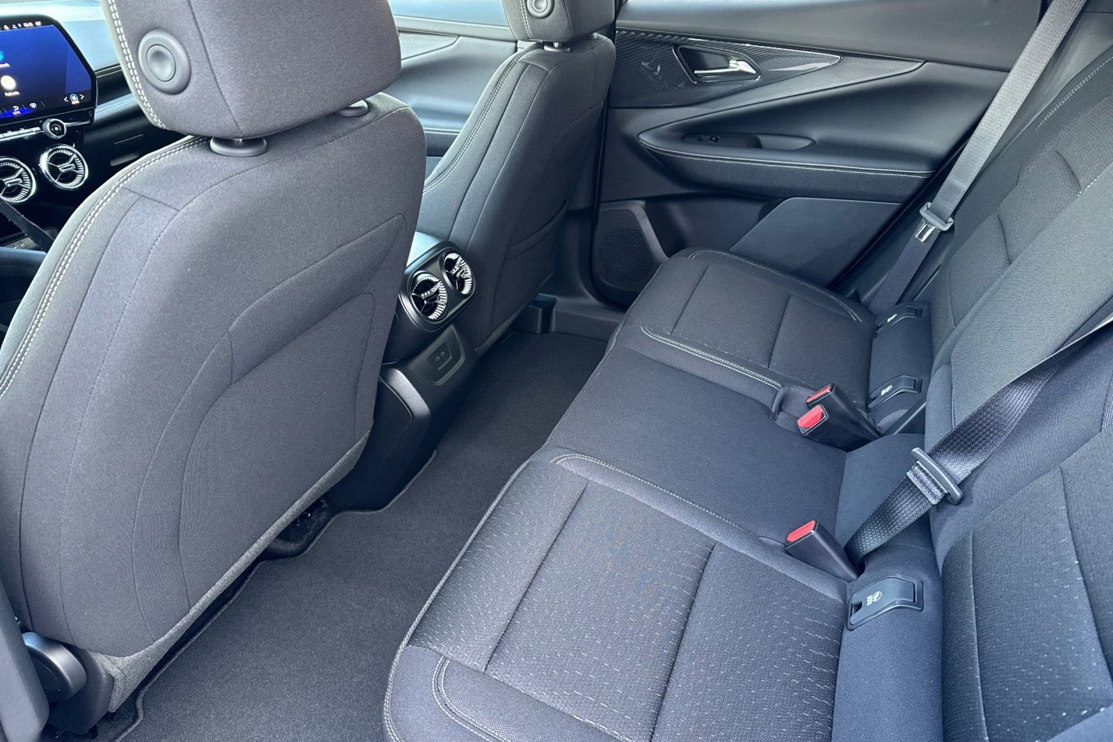 New 2025 Chevrolet Blazer EV LT image 12
