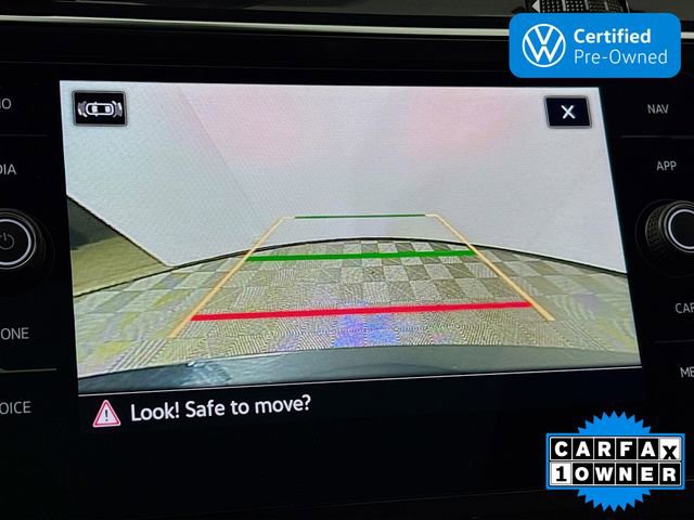 Certified 2022 Volkswagen Tiguan SEL R-Line image 15