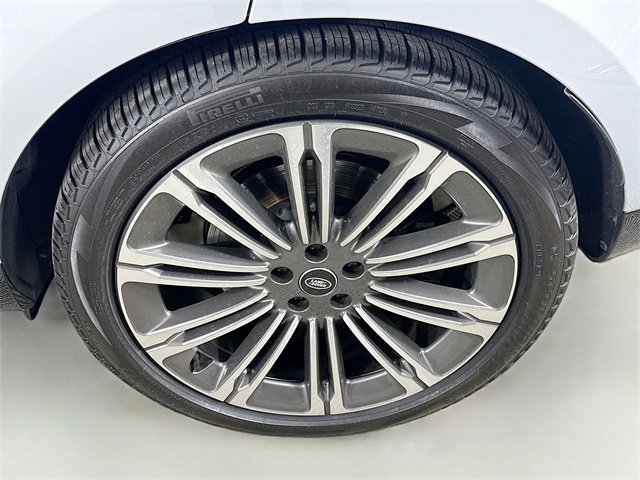 Certified 2023 Land Rover Range Rover Long Wheelbase Autobiography image 33
