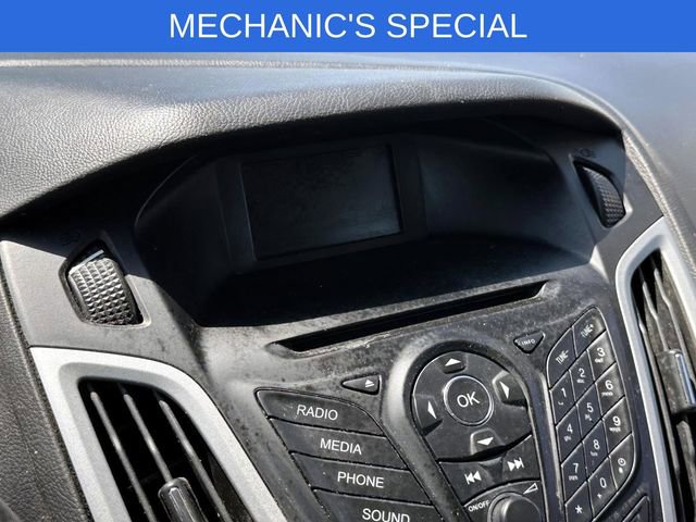 Used 2014 Ford Focus SE FWD image 23