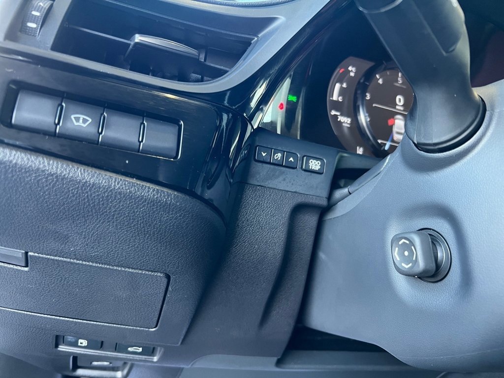 Used 2022 Lexus ES 350 F Sport image 40