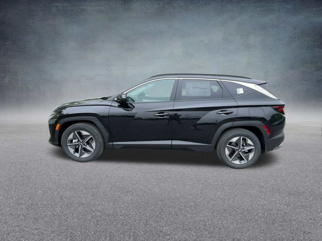 Used 2025 Hyundai Tucson SEL FWD image 14