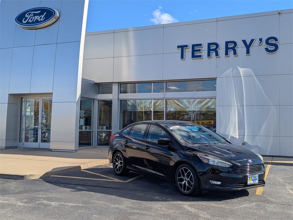 Used 2018 Ford Focus SE w/ SE Appearance Package