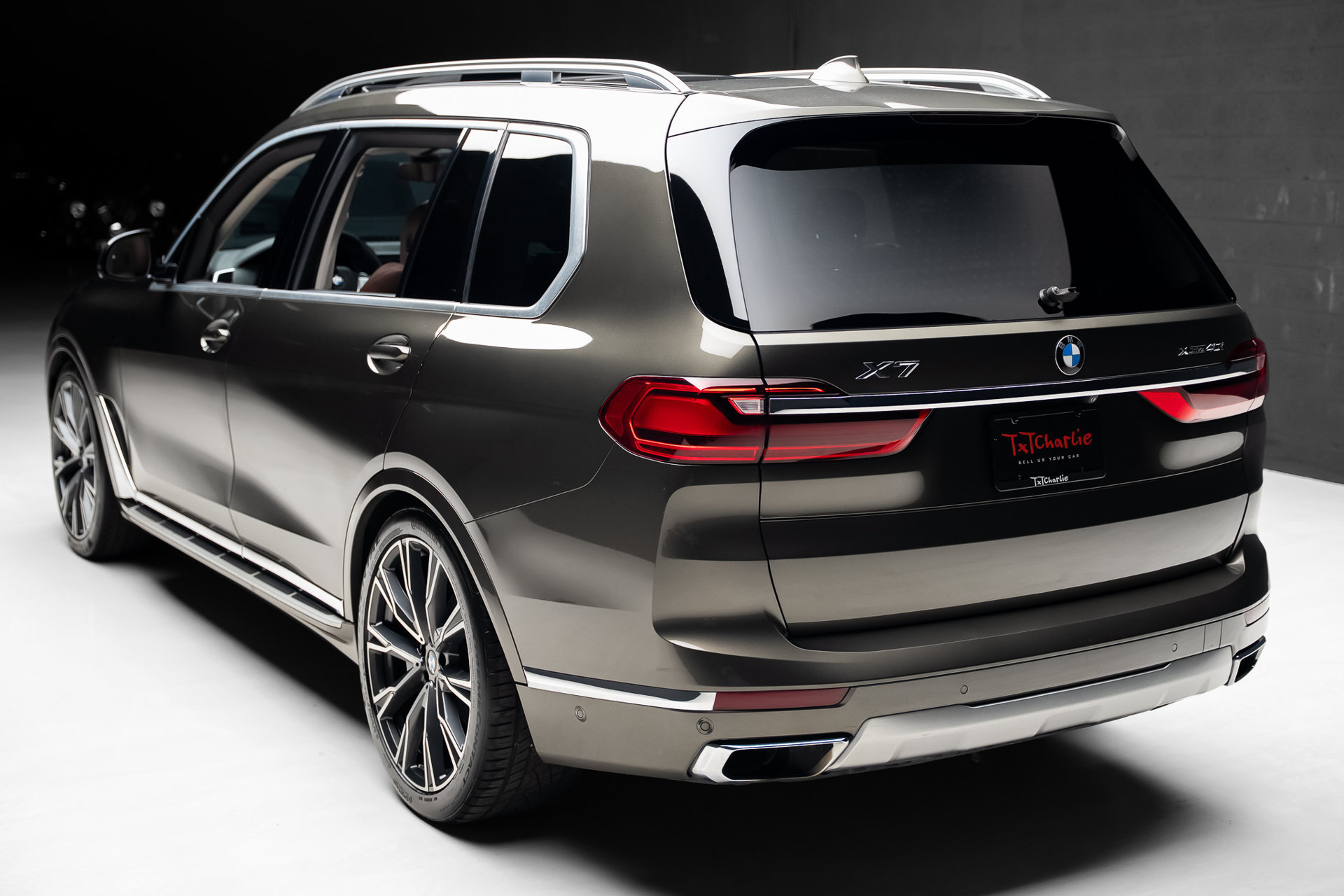 Used 2020 BMW X7 xDrive40i w/ Parking Assistance Package AWD/4WD image 23