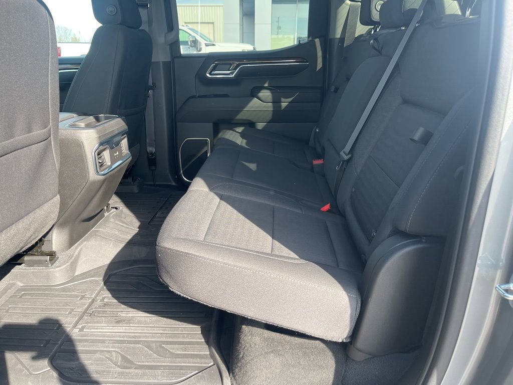 Used 2023 GMC Sierra 1500 Elevation w/ Preferred Package image 12