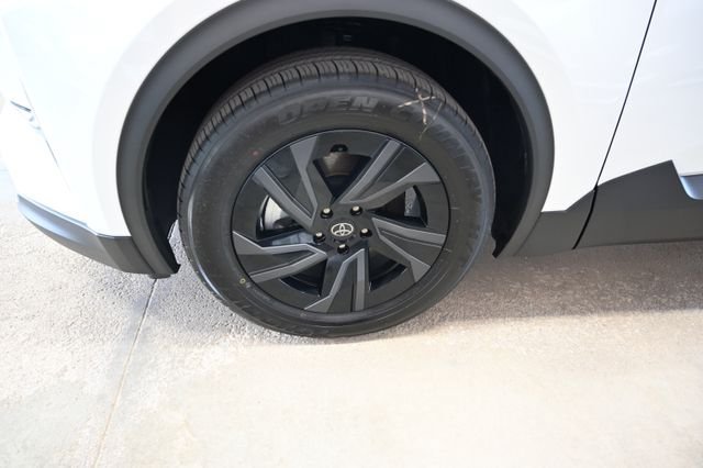 New 2026 Toyota C-HR AWD/4WD image 30