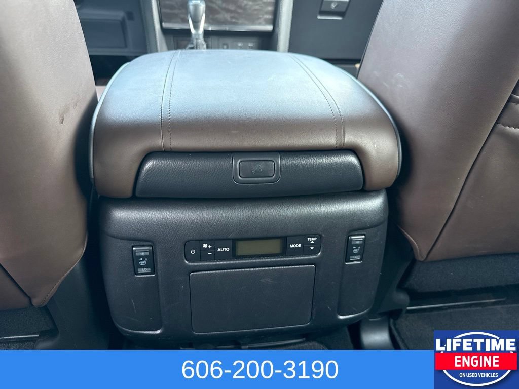 Used 2023 Nissan Armada Platinum AWD/4WD image 18