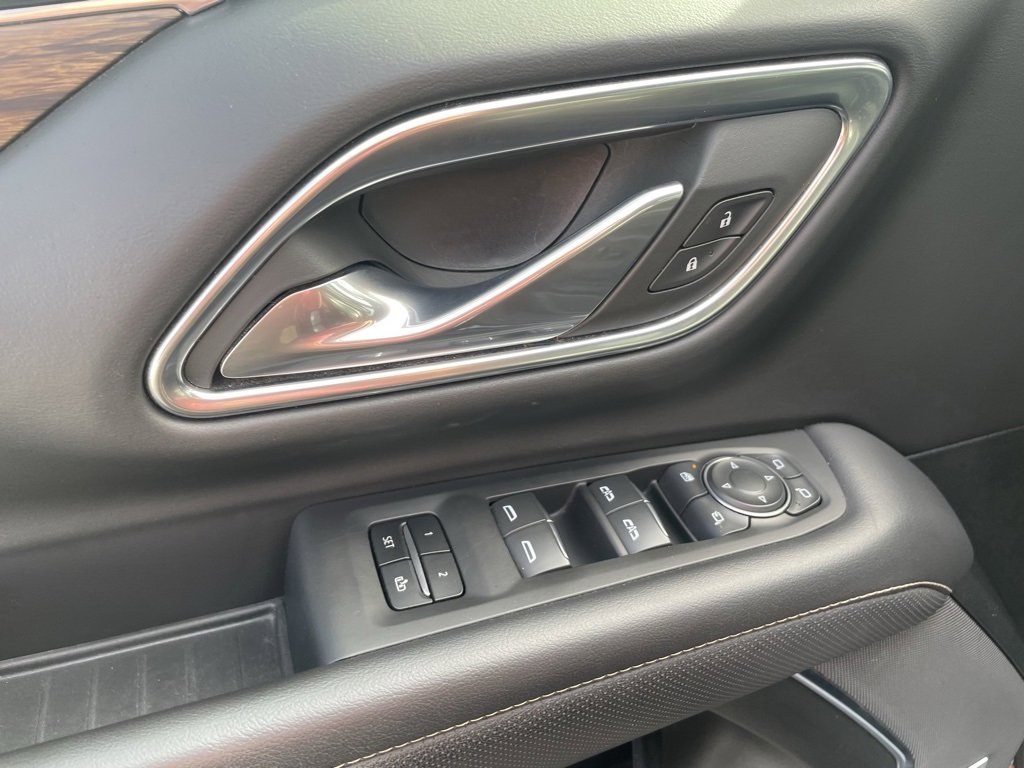 Used 2024 Chevrolet Tahoe Premier image 12