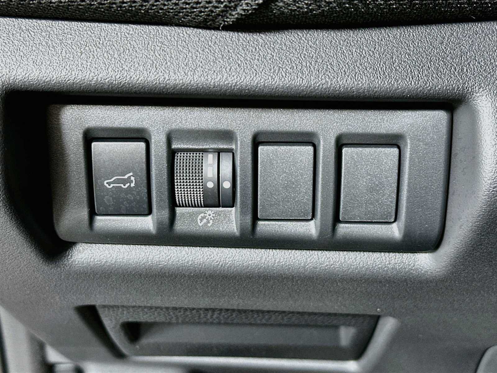 New 2026 Subaru Outback Premium w/ Convenience Package AWD/4WD image 10