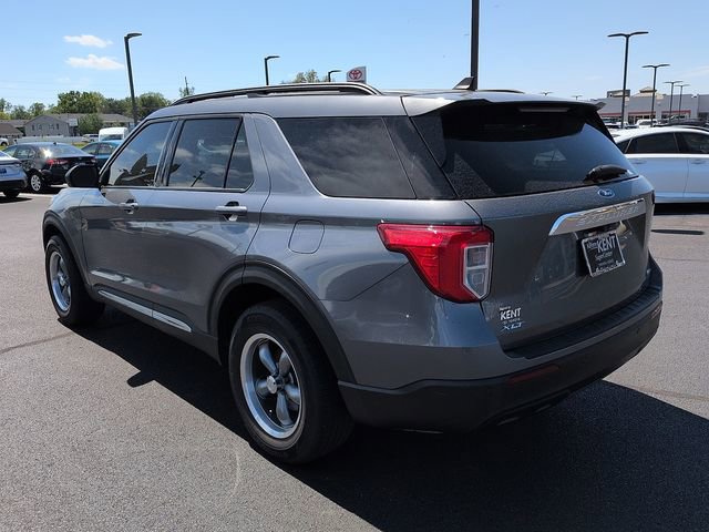 Used 2022 Ford Explorer XLT AWD/4WD image 5