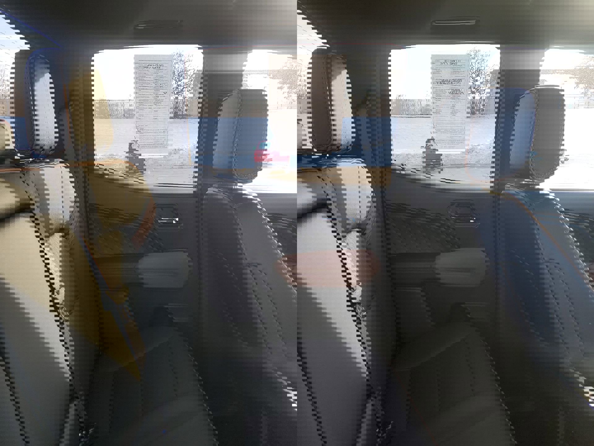 Used 2025 GMC Canyon AT4 w/ Technology Plus Package image 34