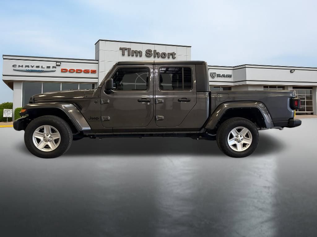 Used 2022 Jeep Gladiator Sport image 2