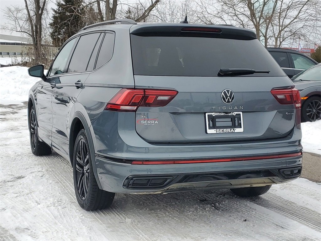 Used 2022 Volkswagen Tiguan SE R-Line image 2