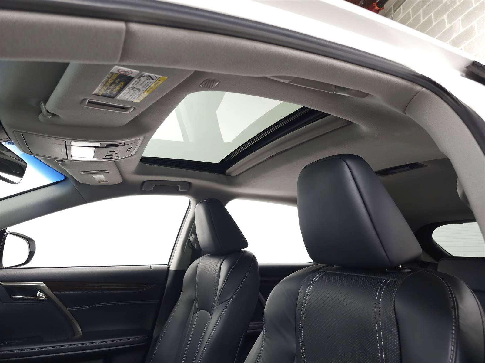 Used 2019 Lexus RX 350 AWD w/ Navigation Package image 18