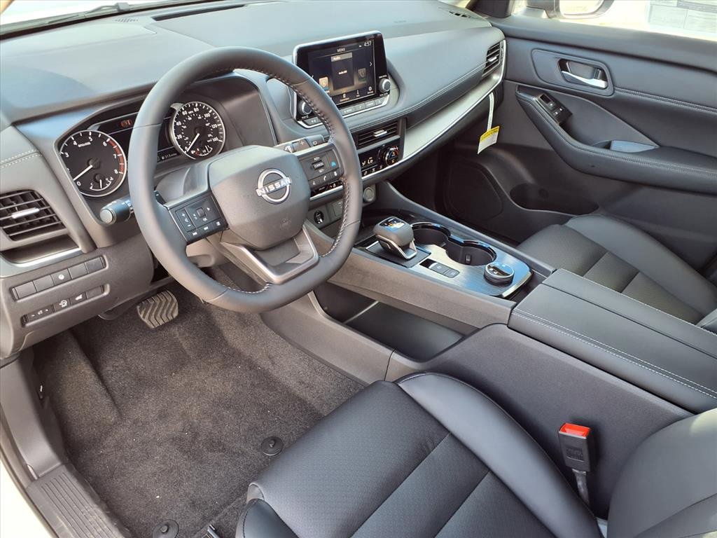 New 2026 Nissan Rogue SV w/ SV Premium Package image 16
