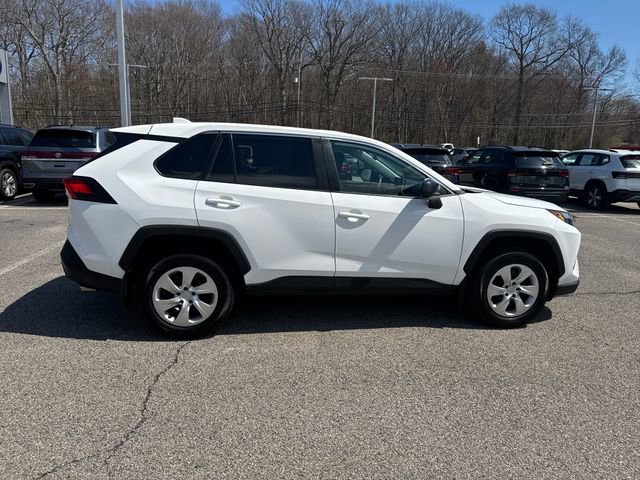 Used 2023 Toyota RAV4 LE AWD/4WD image 9