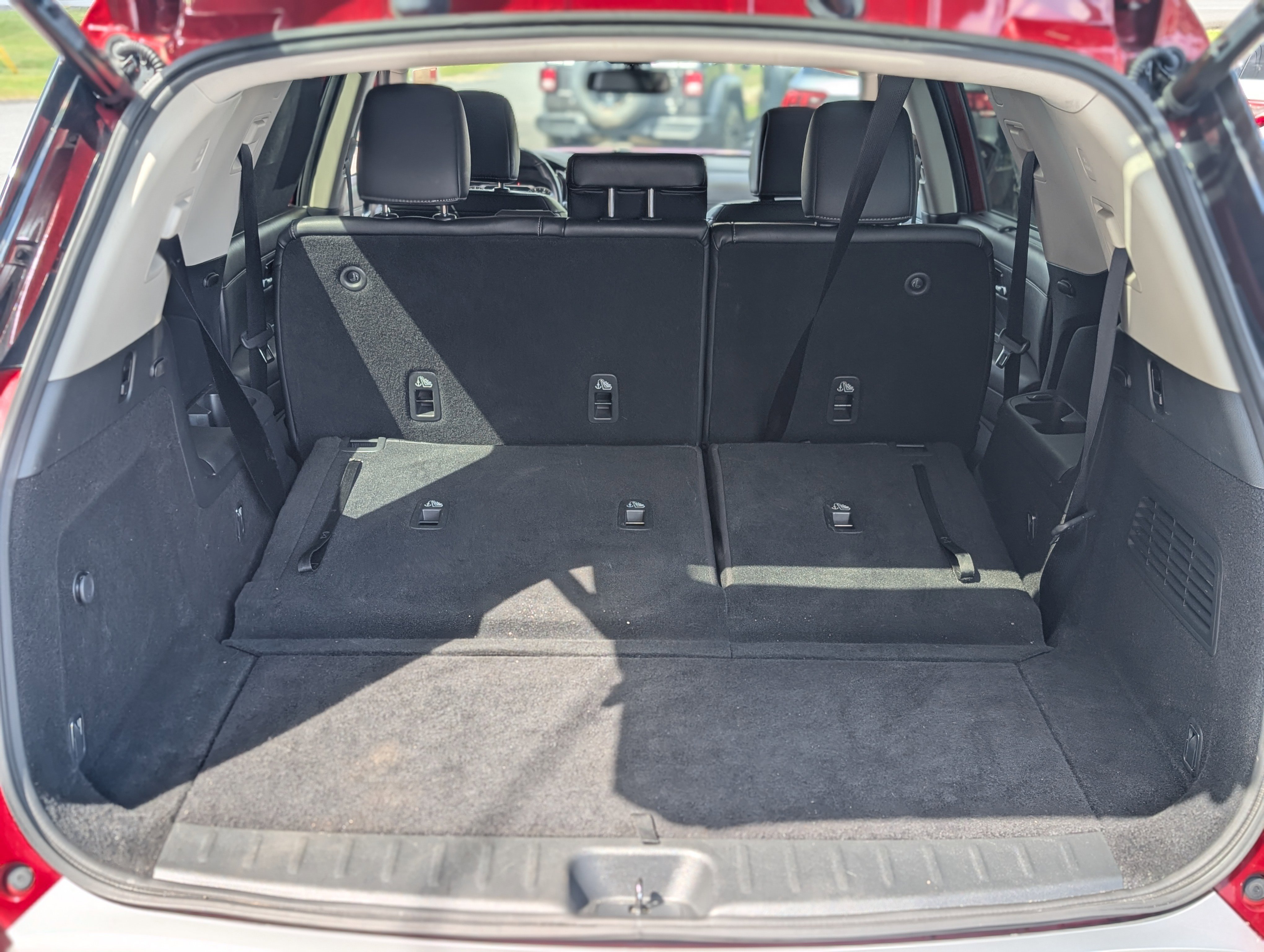 Used 2022 Nissan Pathfinder SL image 40