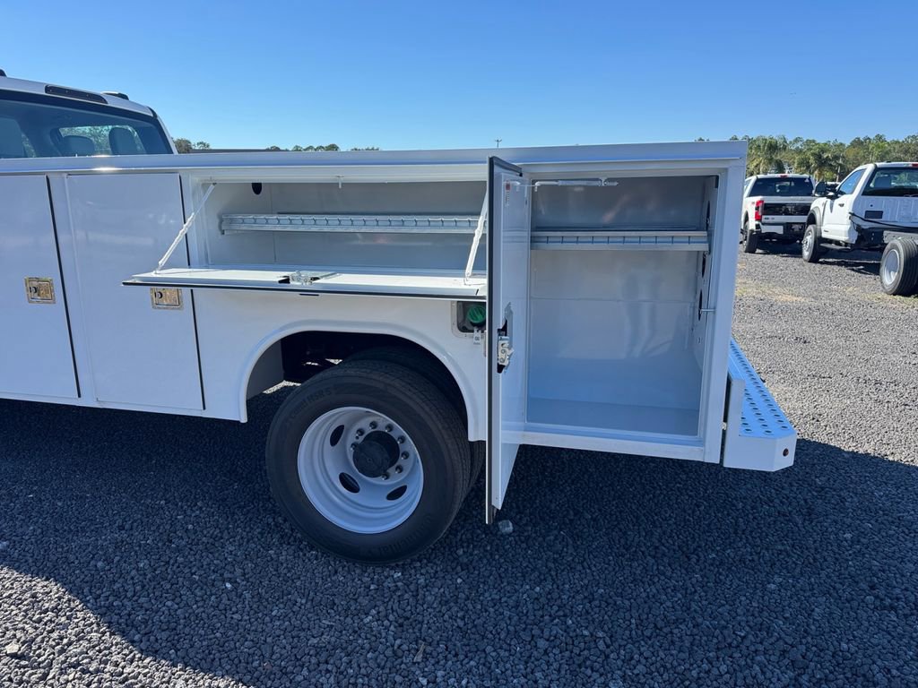 New 2025 Ford F450 XL image 24
