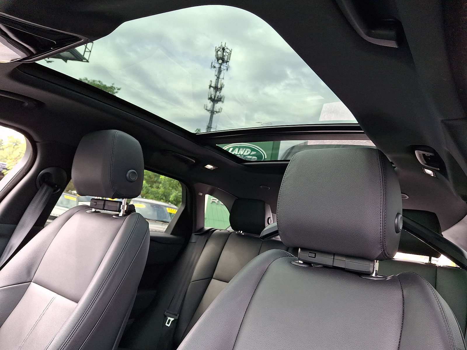 Used 2026 Land Rover Range Rover Velar S AWD/4WD image 18